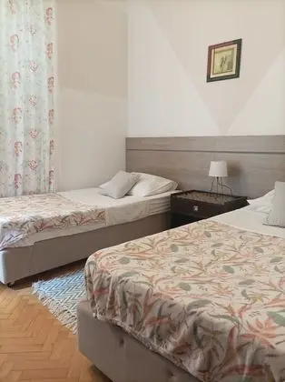 Dört Kişilik Oda, 2 Yatak Odası
