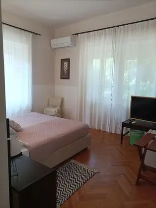 Tek Büyük veya İki Ayrı Yataklı Oda
