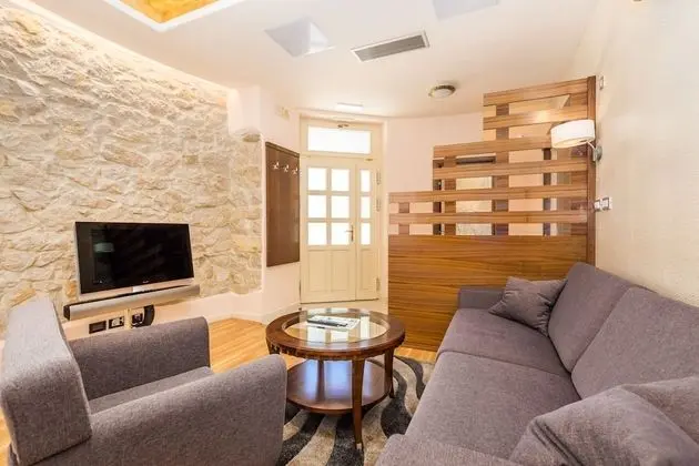 Deluxe Apart Daire