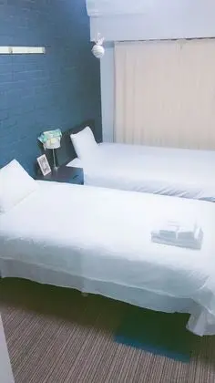 Üç Kişilik Oda