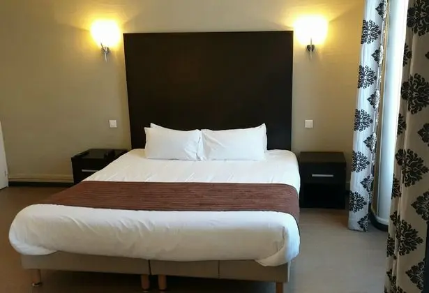 Comfort Tek Büyük Yataklı Oda