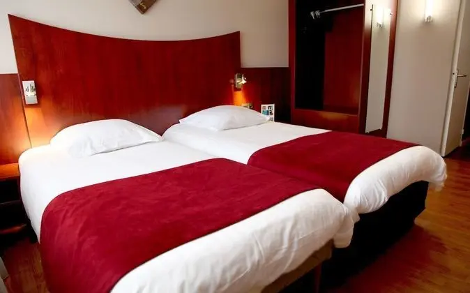 Comfort İki Ayrı Yataklı Oda (free access to sauna & steam bath)