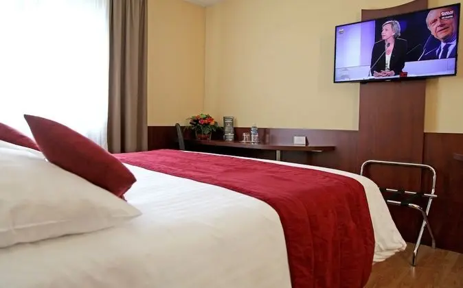 Comfort İki Ayrı Yataklı Oda (free access to sauna & steam bath)