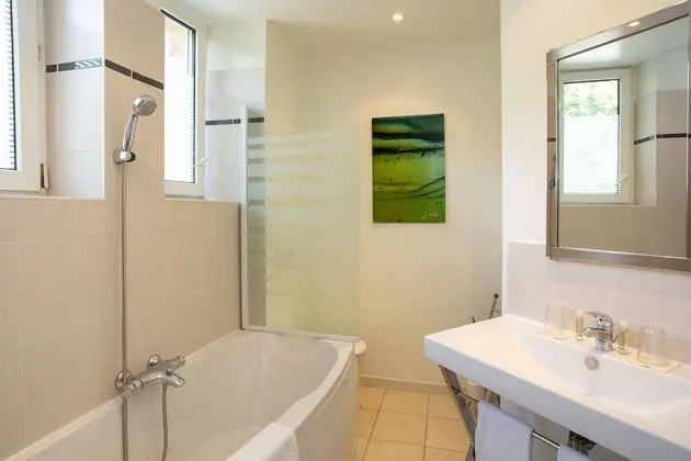 Premium Tek Büyük Yataklı Oda