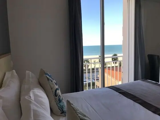 Comfort Tek Büyük Yataklı Oda, Deniz Manzaralı