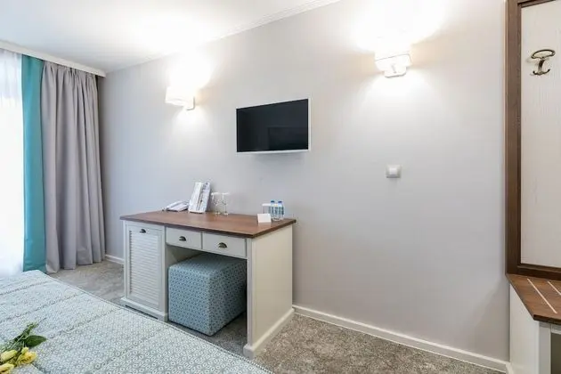 Deluxe Tek Büyük veya İki Ayrı Yataklı Oda