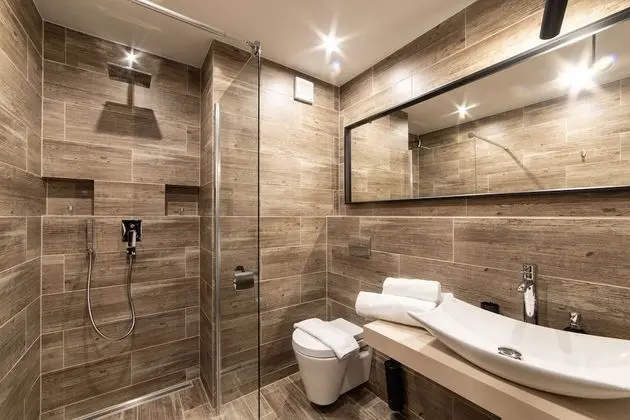 Design Tek Büyük veya İki Ayrı Yataklı Oda