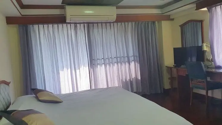 Deluxe Tek Büyük veya İki Ayrı Yataklı Oda, 1 Çift Kişilik veya 2 Tek Kişilik Yatak, Şehir Manzaralı