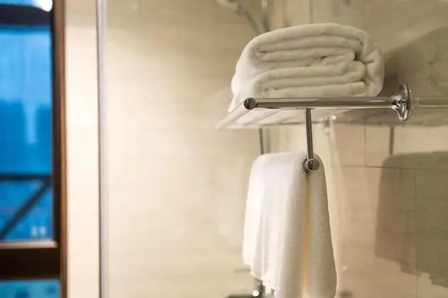 Luxury Tek Büyük Yataklı Oda