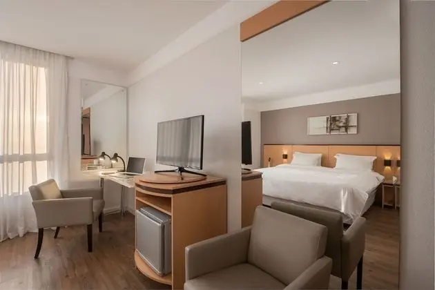 Deluxe Üç Kişilik Oda