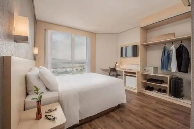 Luxo Casal - 1 Cama Casal