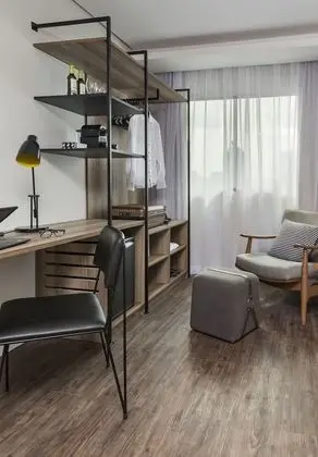 Premium Tek Büyük Yataklı Oda