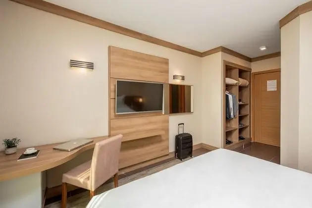 Deluxe Tek Büyük Yataklı Oda, Sigara İçilmez