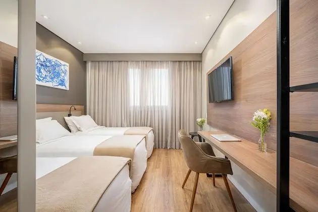 Deluxe Üç Kişilik Oda