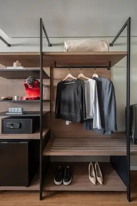 Premium Tek Büyük Yataklı Oda