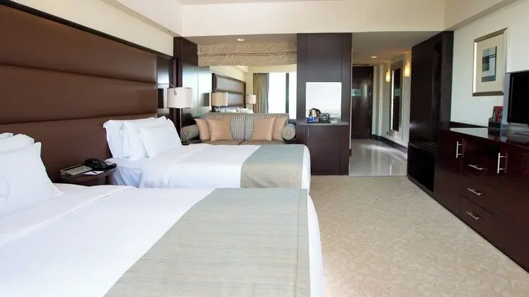 https://i.travelapi.com/lodging/1000000/10000/2500/2414/4766af11.jpg