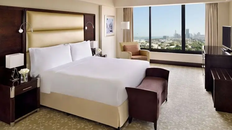 https://i.travelapi.com/lodging/1000000/10000/2500/2414/w3843h2160x3y0-057bf4b1.jpg