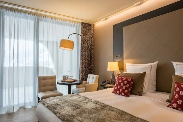 Premium Oda, 1 En Büyük (King) Boy Yatak, Balkon
