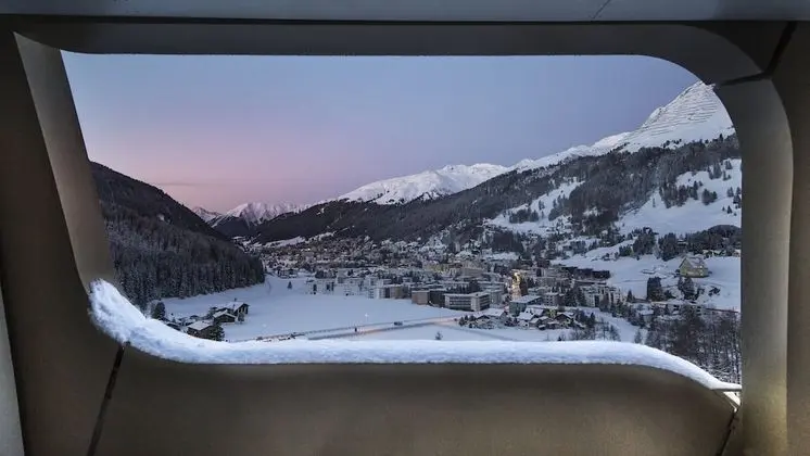 Premium Oda, 1 En Büyük (King) Boy Yatak, Balkon