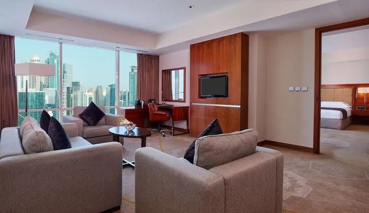 Süit, 1 Yatak Odası, Sigara İçilebilir (Living Dining Areas)