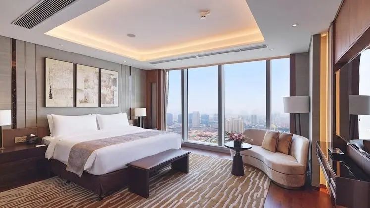 Classic Oda, 1 En Büyük (King) Boy Yatak, Business Dinlenme Salonu Kullanımı (Canton Tower View)