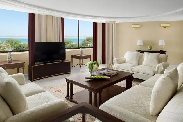 Royal Süit, 1 Tek Kişilik Yatak, Business Dinlenme Salonu Kullanımı (Dining Area)