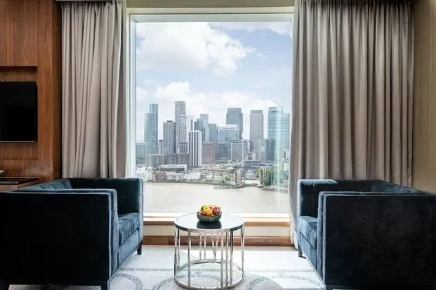 Junior Süit, 1 En Büyük (King) Boy Yatak, Manzaralı (Canary Wharf View)