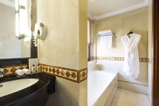 Premium Oda, 1 En Büyük (King) Boy Yatak (Club Extra Bed Option)