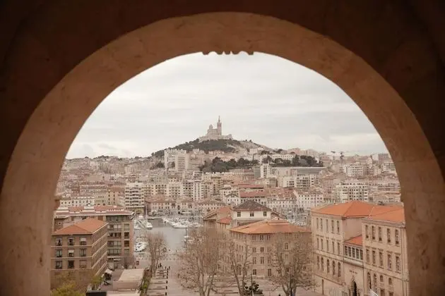 Classic Oda, 1 En Büyük (King) Boy Yatak, Manzaralı (La Bonne Mere View)