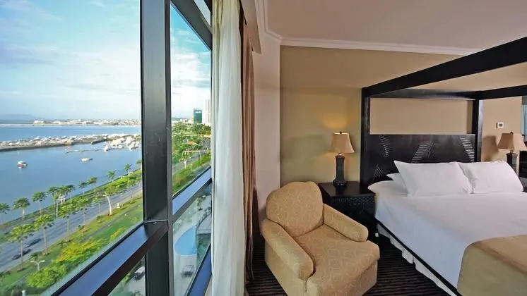 Süit, 1 Yatak Odası (Dining Club Lounge Access High Floor)