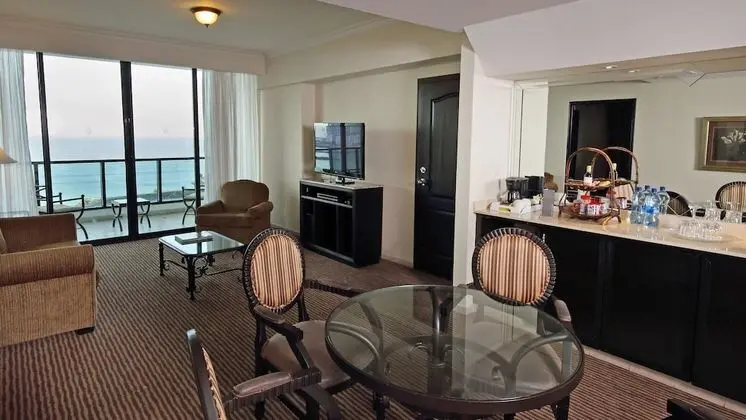 Süit, 2 Yatak Odası, Okyanus Manzaralı (Dining Club Lounge Access)