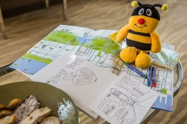 Junior Süit, 1 En Büyük (King) Boy Yatak (Midtown View)
