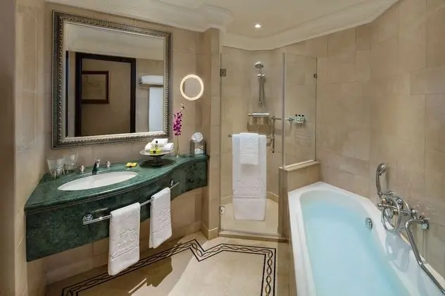 Premium Oda, 1 En Büyük (King) Boy Yatak, Deniz Manzaralı (Mediterranean Sea View)