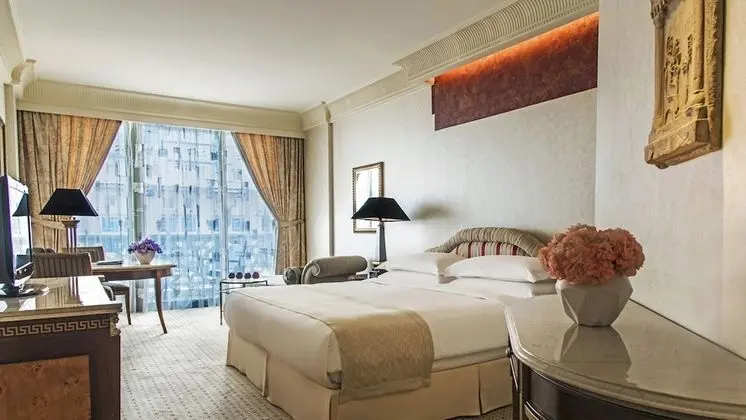 Premium Oda, 1 En Büyük (King) Boy Yatak, Sigara İçilebilir (Balcony, Pool View)