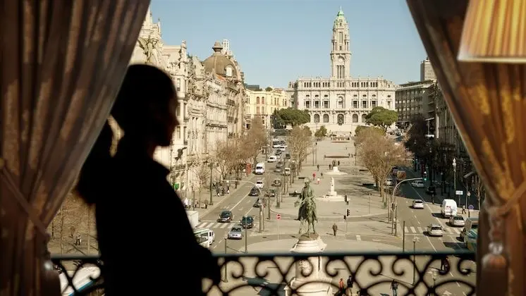 Classic Oda, 1 En Büyük (King) Boy Yatak, Manzaralı (Liberty Square View)