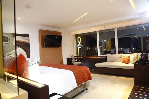 Club Oda, 1 En Büyük (King) Boy Yatak, Lagün Manzaralı