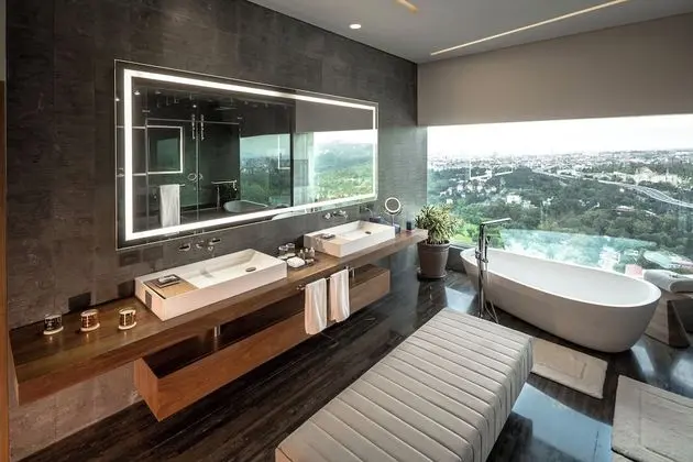 Classic Oda, 1 En Büyük (King) Boy Yatak (Chapultepec Park View And Club Access)