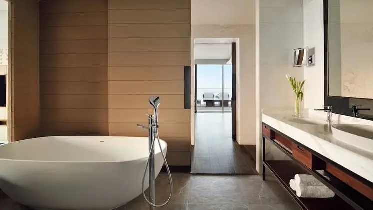 Club Süit, 1 Yatak Odası, Balkon (Lounge Access)