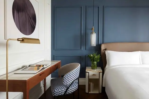 Classic Oda, 1 En Büyük (King) Boy Yatak, Engellilere Uygun (Mobil, Roll In Shower)