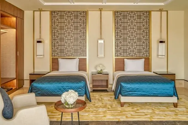 Oda, 4 Yatak Odası, Business Dinlenme Salonu Kullanımı, Okyanusa Sıfır