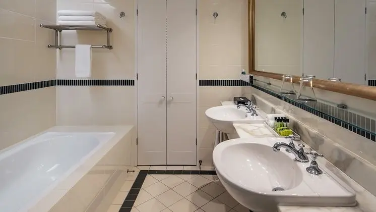 Süit, 1 Tek Kişilik Yatak, Marina Manzaralı (Homestead)