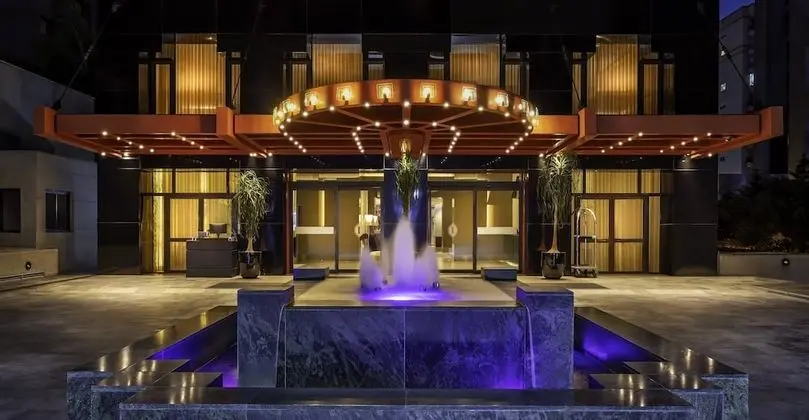 Classic Oda, 1 En Büyük (King) Boy Yatak, Sigara İçilebilir, Balkon