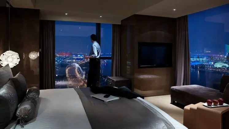 Süit, 1 Yatak Odası, Şehir Manzaralı (River City View)