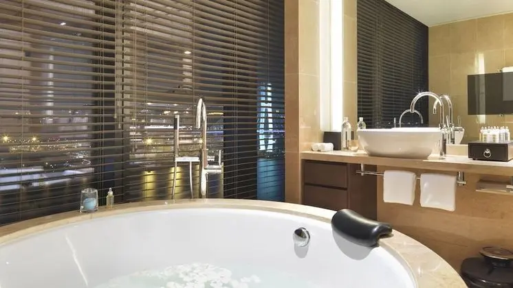 Süit, 1 Yatak Odası, Şehir Manzaralı (River City View)