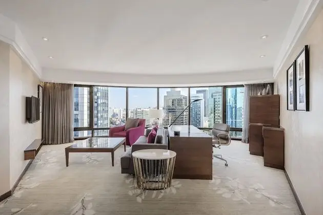 Süit, Şehir Manzaralı (Diplomatic, High Floor)