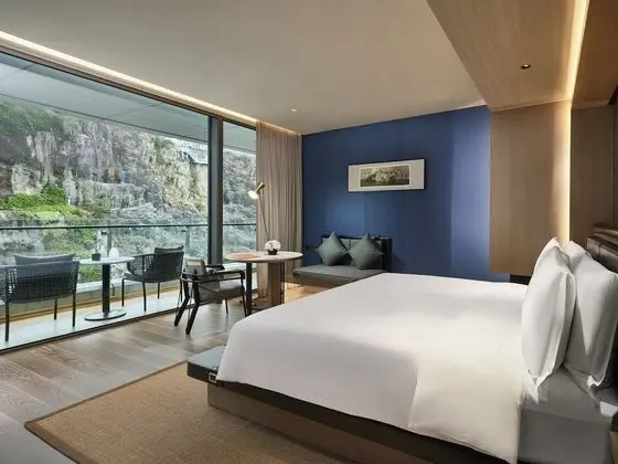 Deluxe Oda, 1 En Büyük (King) Boy Yatak, Balkon (Sapphire)