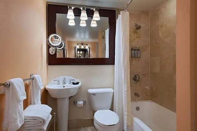 Deluxe Oda, 2 Çift Kişilik Yatak