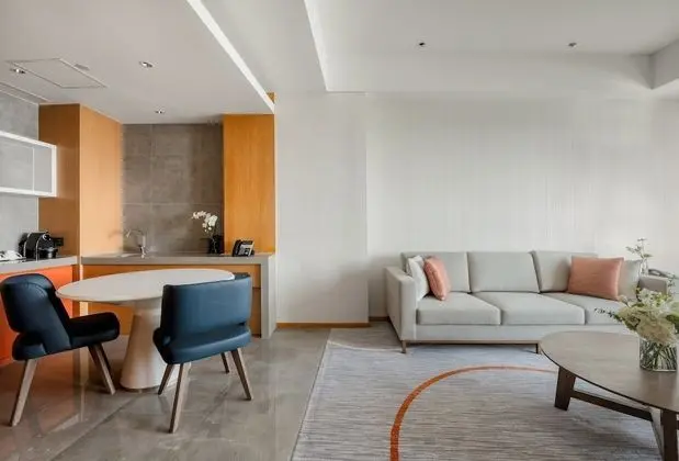 Süit, 1 Yatak Odası (Landmark Lake View)