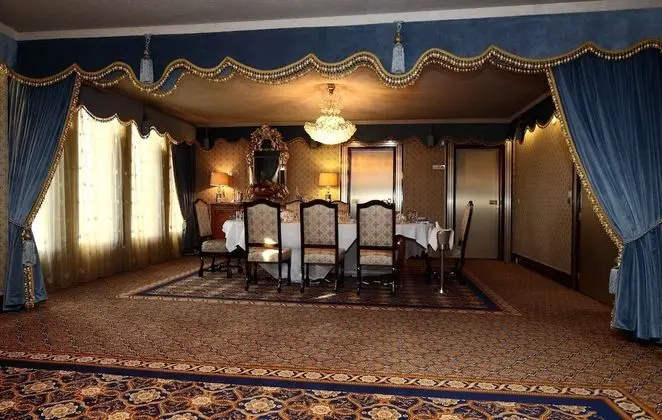 Royal Süit, 1 Tek Kişilik Yatak, Sigara İçilebilir