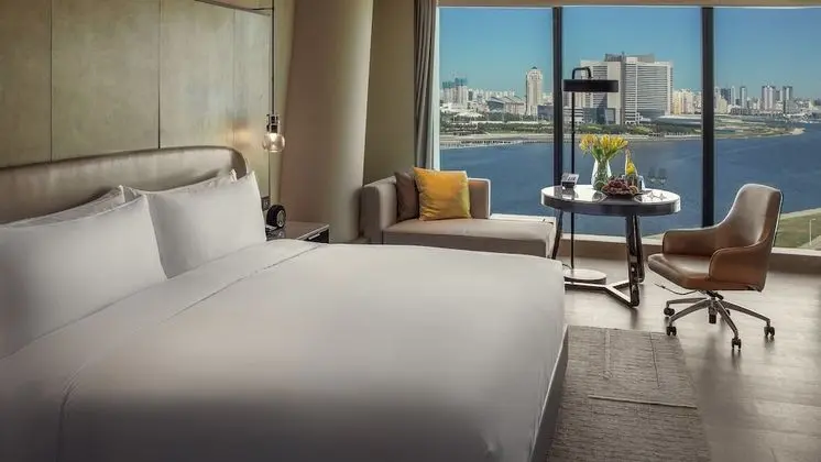 Premium Oda, 1 En Büyük (King) Boy Yatak, Nehir Manzaralı (Club Lounge Access)